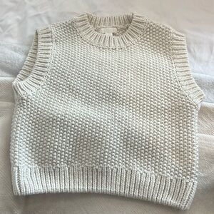 H&M cream sweater vest